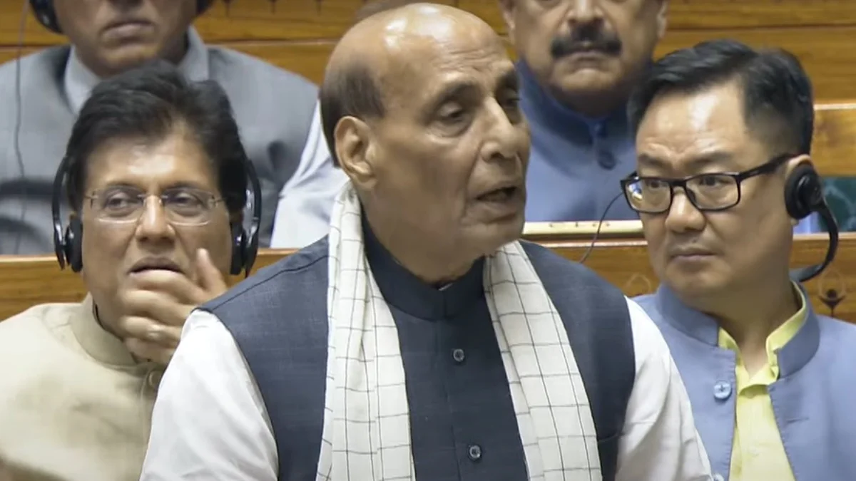 भारतीय सेना ने पाकिस्तान पर क्यों रोके हमले? रक्षामंत्री राजनाथ सिंह ने दिया सबसे बड़े सवाल का जवाब